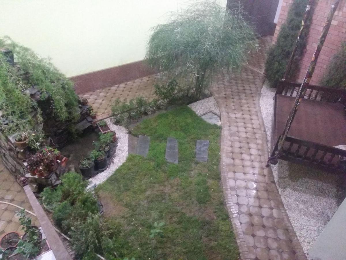 Green House Eco Hotel Самарканд Екстериор снимка