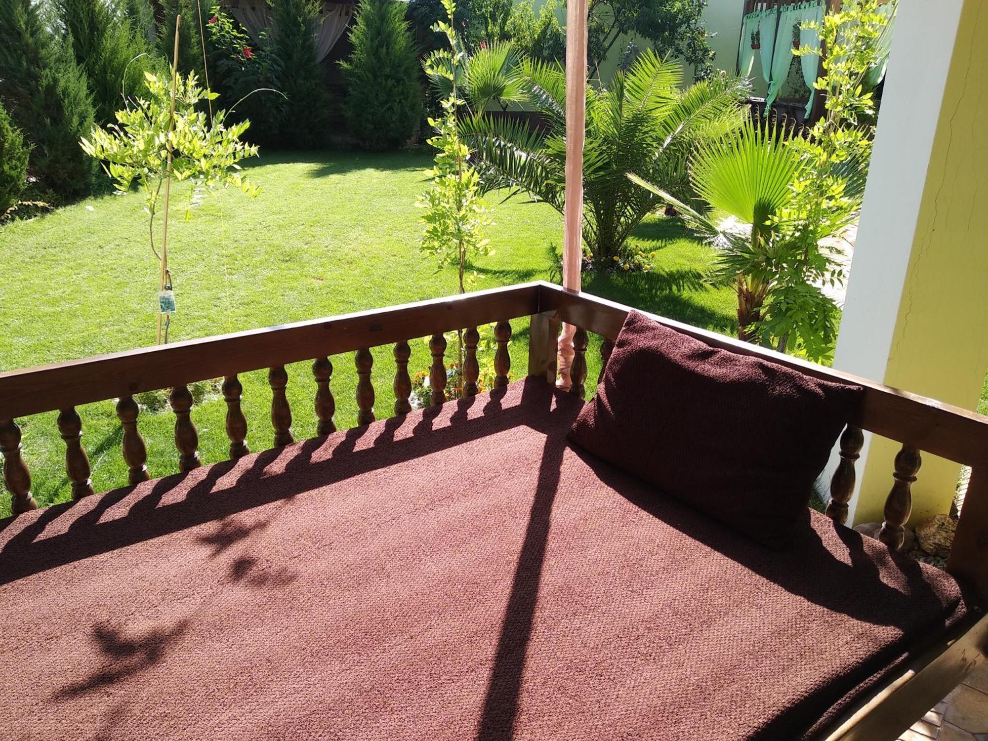Green House Eco Hotel Самарканд Екстериор снимка