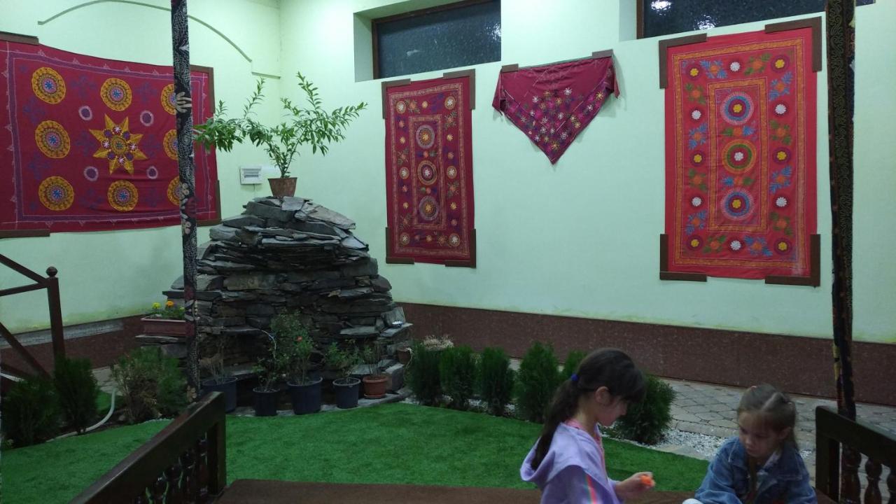 Green House Eco Hotel Самарканд Екстериор снимка